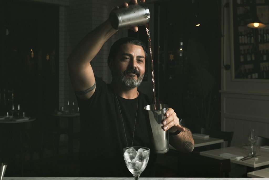 Giorgio Peis in arte Sard Wonder barman Maestro Bistrot Cocktail Bar Roma
